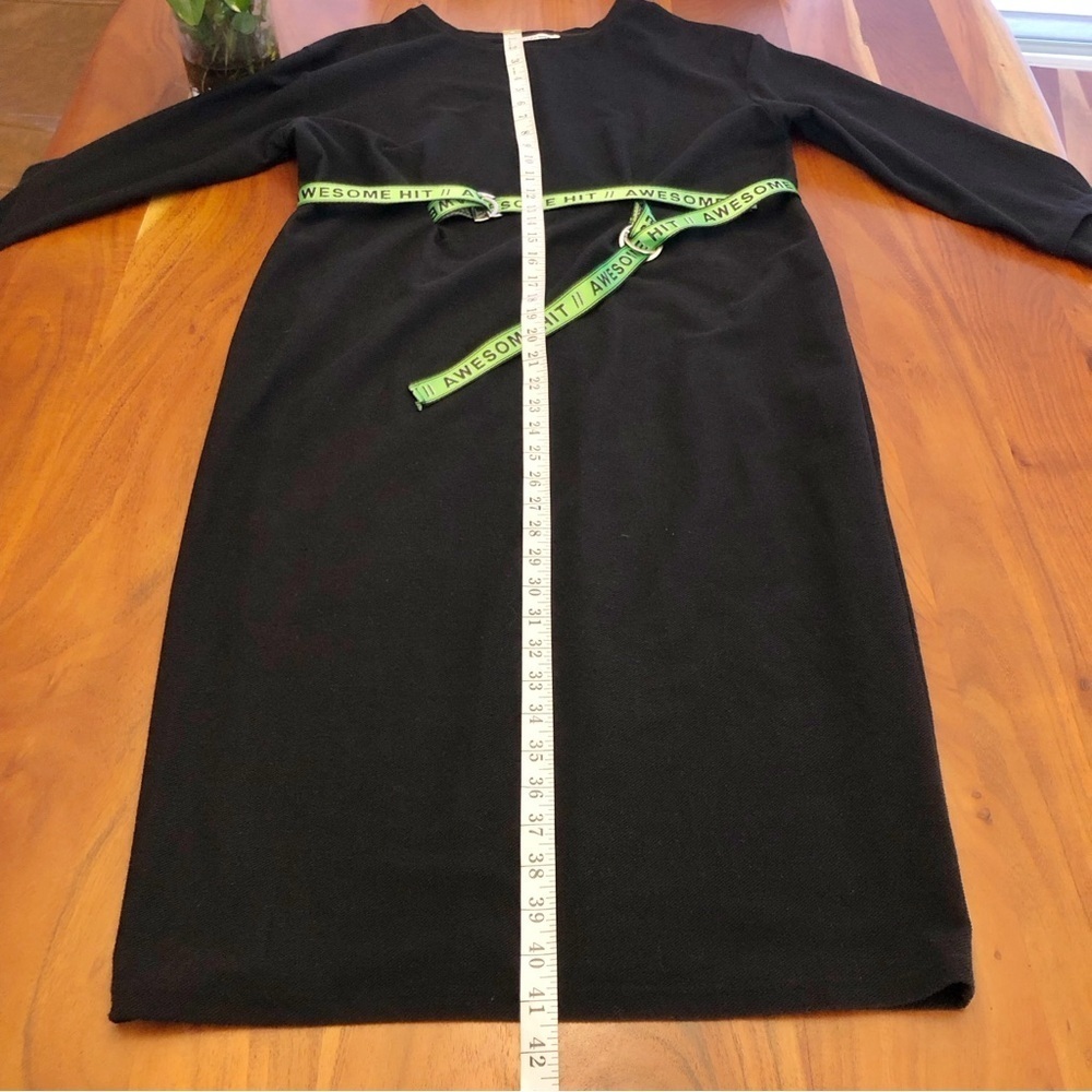ZARA Black Minimalist Contemporary Relaxed Fit Long Sleeves Belted Midi Dress. - Picture 13 of 16